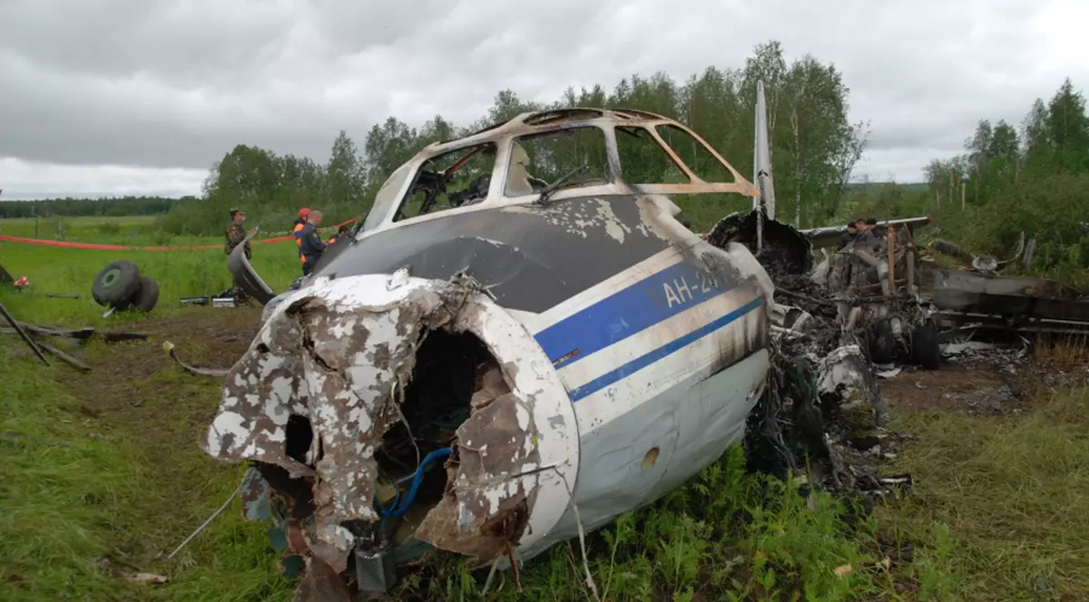 Un avion militar s-a prăbuşit în Siberia