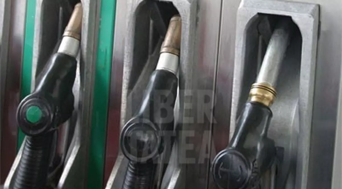OMV Petrom a majorat preţul benzinei cu 9 bani pe litru
