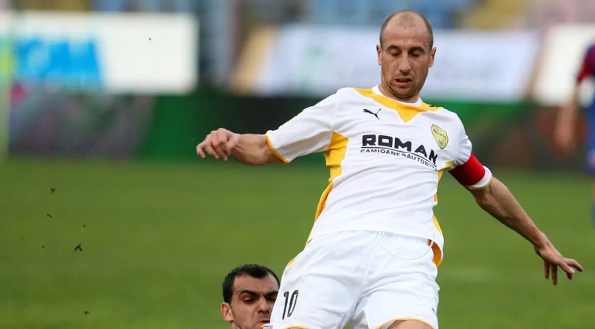 Robert Ilyeş ştie cum poate deveni FC Braşov o forţă în Liga I:  ”Îl aşteptăm pe MM!”