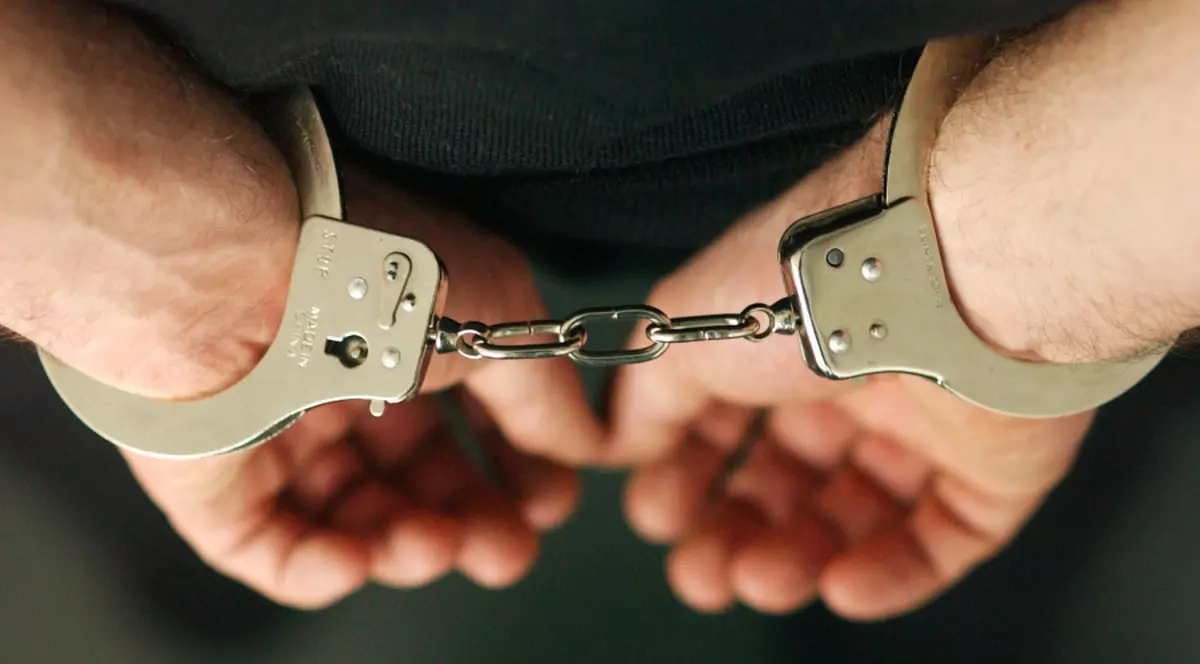 Un criminal condamnat la 19 ani de închisoare, pus în libertate din greşeală 