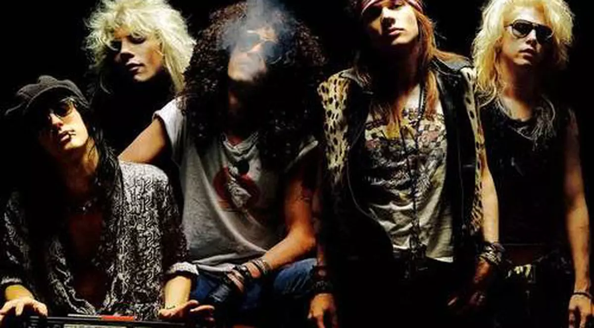 Biletele VIP la concertul Guns N' Roses s-au epuizat