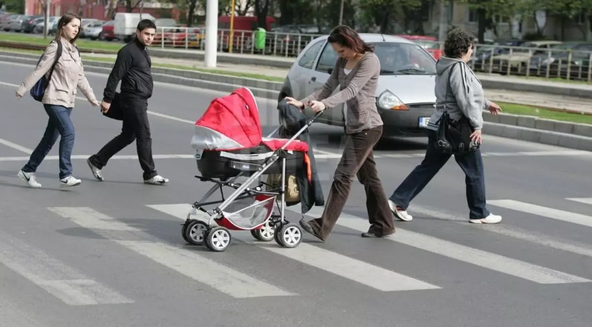 Fostul prefect care a omorât un bebeluş pe trecerea de pietoni a fost reţinut