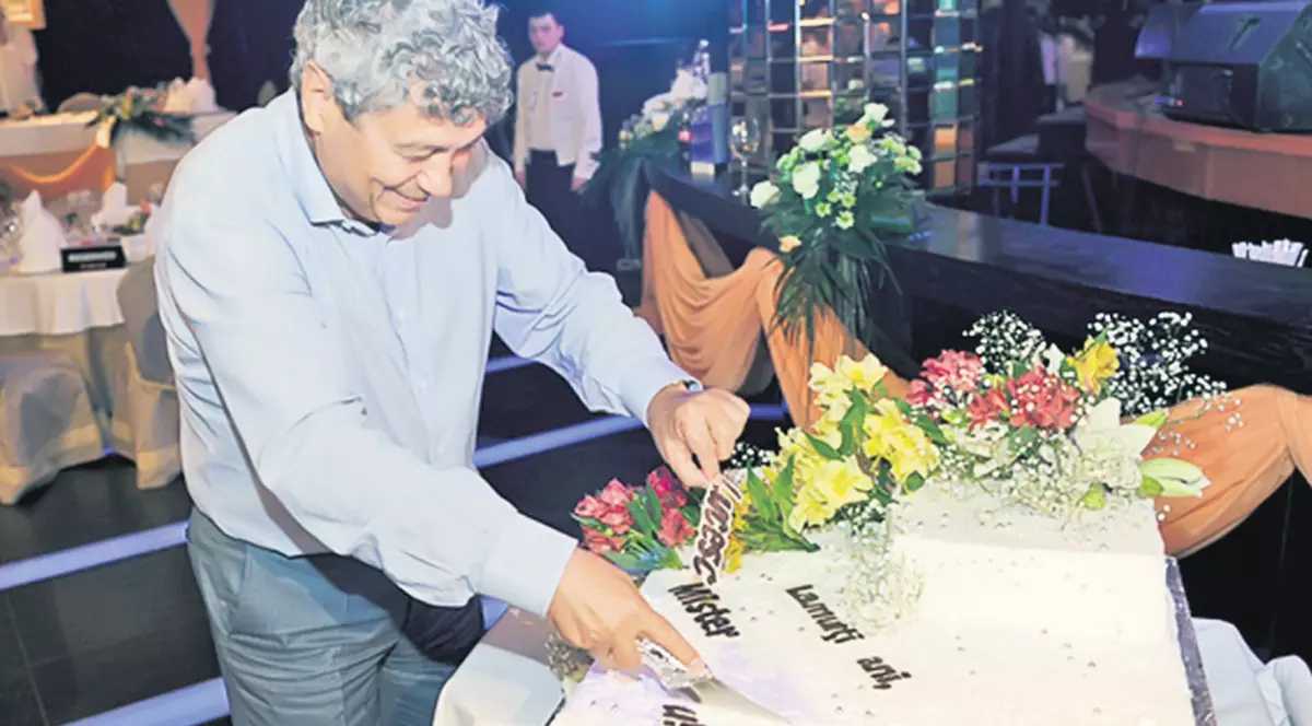 Chef de pomină la ziua lui Mircea Lucescu!