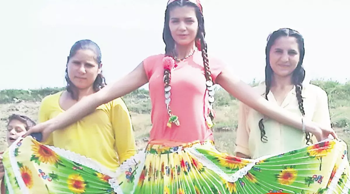 Monica Columbeanu a fost cerută de soţie în «Şatra»