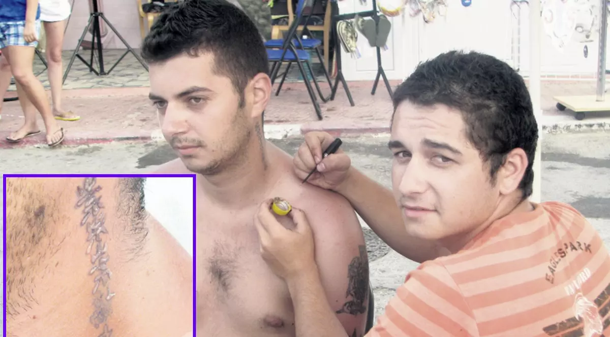 Pe Litoral primeşti un tatuaj cu henna şi poate o alergie, la doar 20 de lei