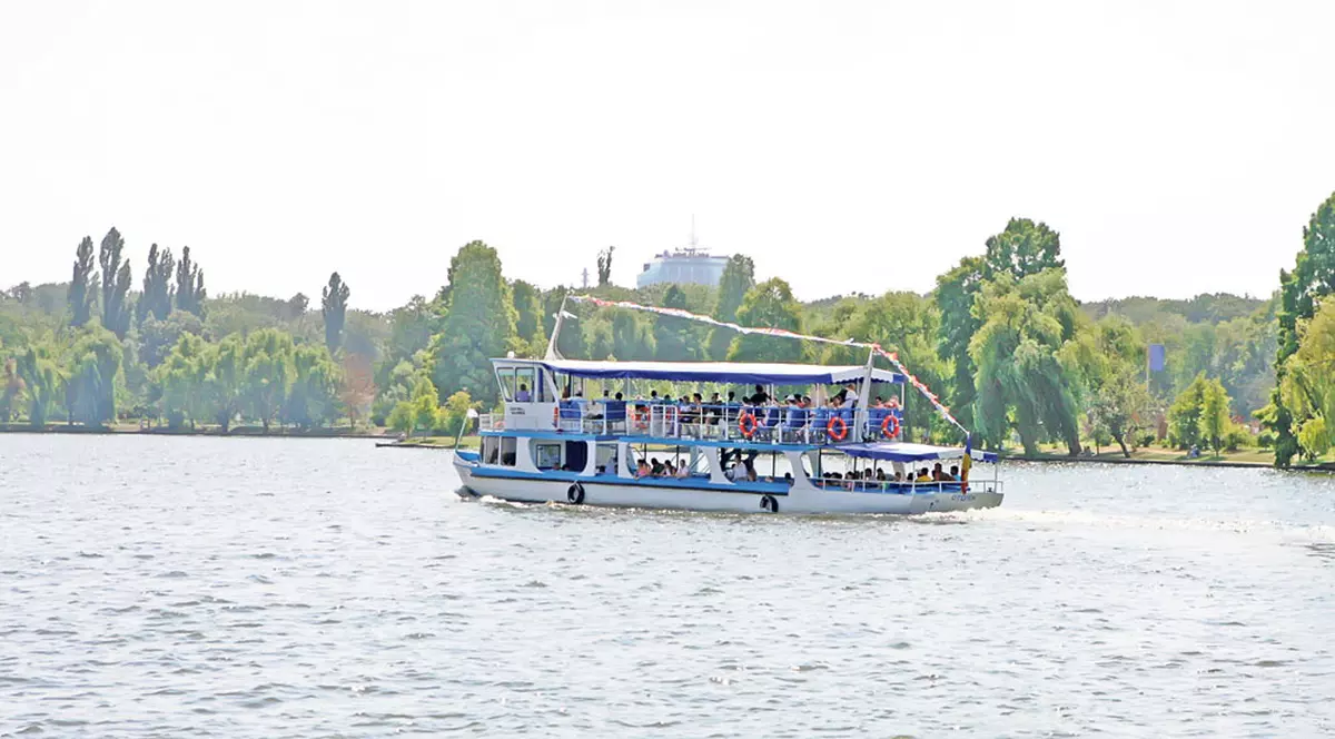 Terasele și restaurantele din parcurile bucureștene, luate la puricat