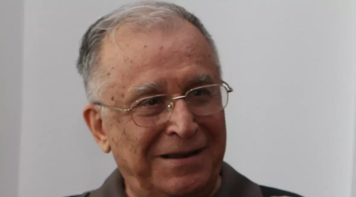 Ion Iliescu: «Victor Ponta e un cârlan fără minte»