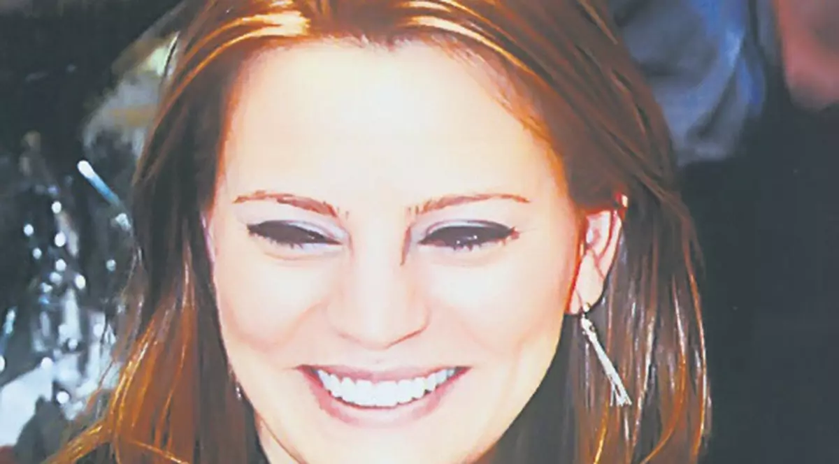 Mariana Roşca, pe coperta unui volum de poezie