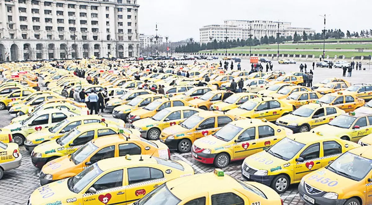 Taximetriştii, datori statului