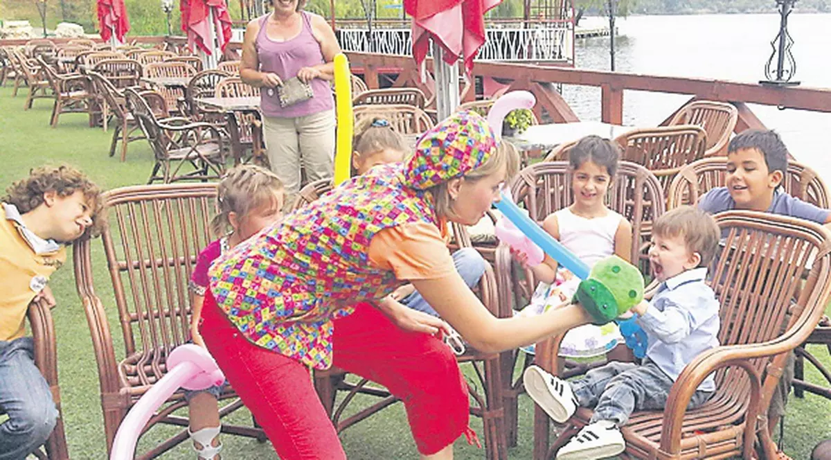 Petrecere pentru băieţelul Anei Maria Prodan!