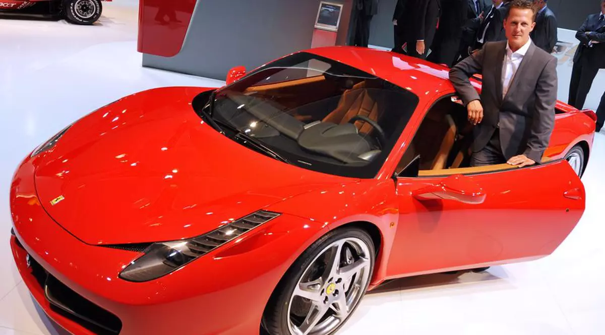 Se întâmplă şi la case mai mari: Ferrari recheamă toate maşinile 458 Italia