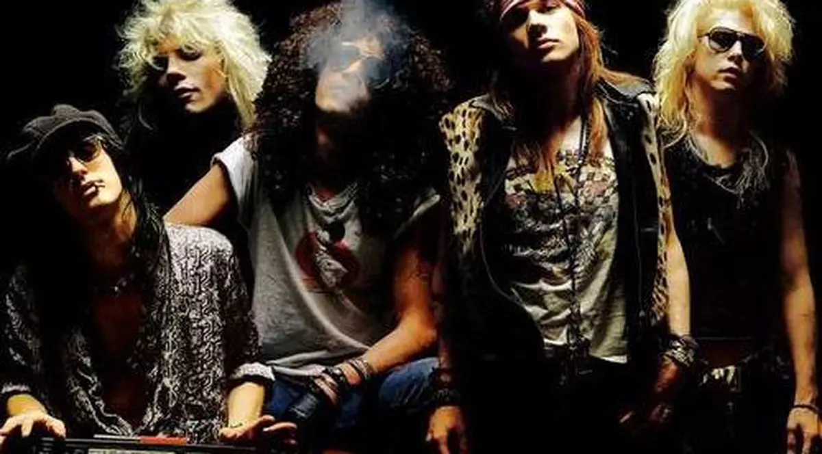 Biletele la concertul Guns N'Roses au fost suplimentate