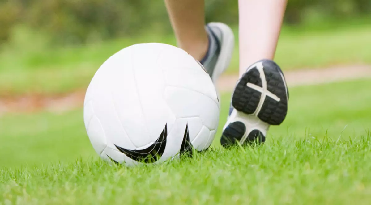 Cel mai lung meci de fotbal, 57 de ore, s-a terminat cu scorul 425 - 354