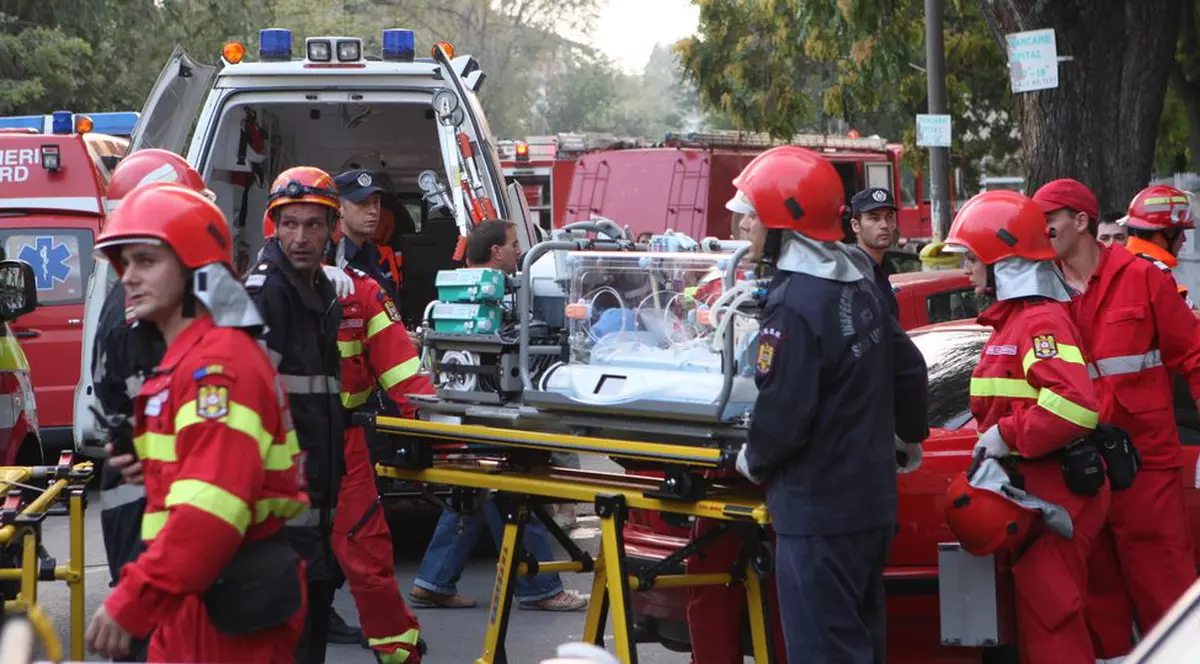 Doi dintre cei cinci bebeluşi de la Giuleşti au fost externaţi astăzi