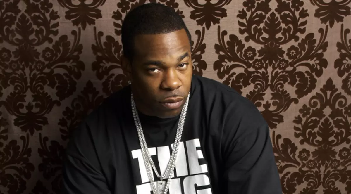 Busta Rhymes cântă diseară în Turabo