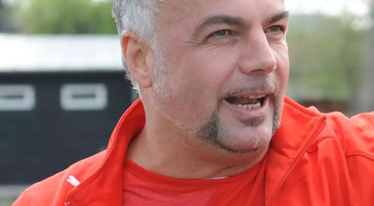 Cel mai celebru fan al Oţelului, Adrian Enache: "Dinamo, eşti mâncată!”