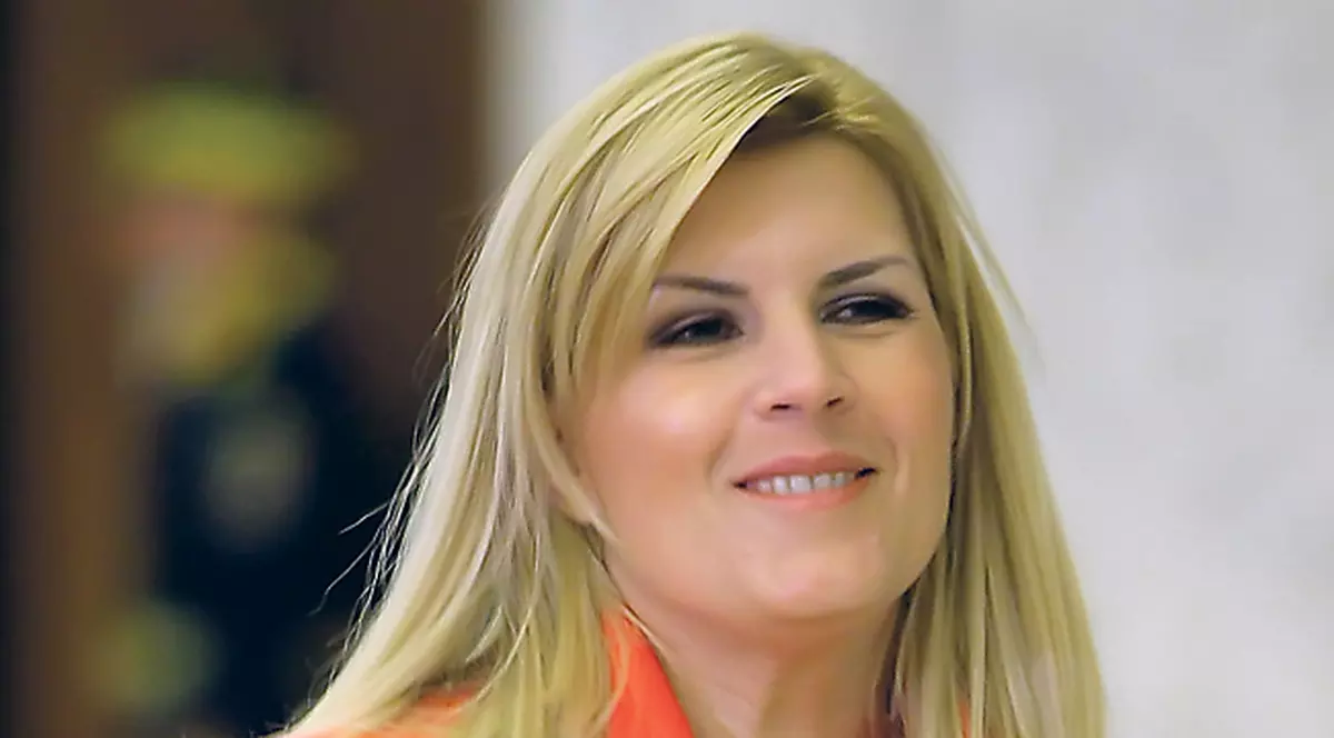 Leafă de 13.632 de lei la ministerul condus de Elena Udrea