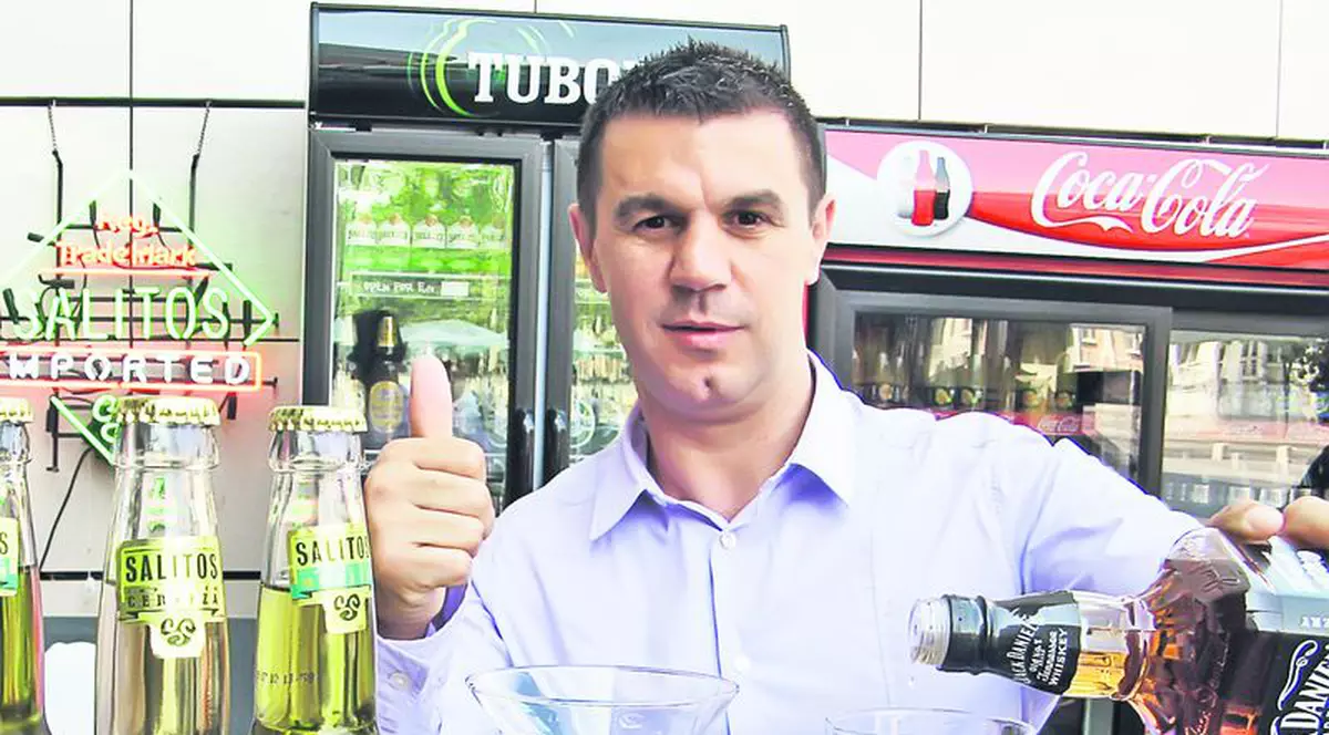 Mihai Leu, barman şi bucătar: Campion la tejghea!