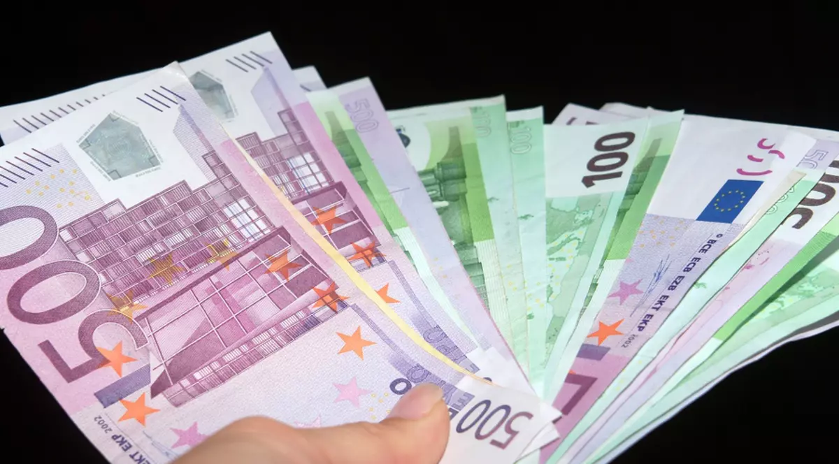 1.000.000 € din afaceri ilegale cu terenuri