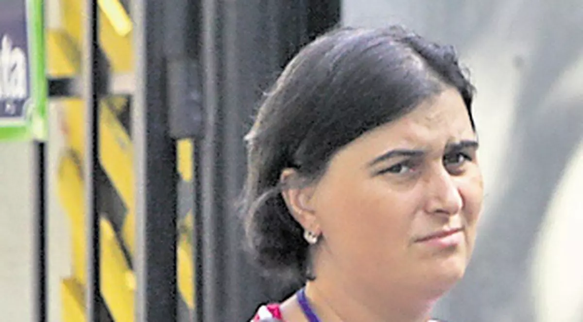 Directoarea de la Administraţia Străzilor şi-a pus cumnata casieră la  "Parcări"