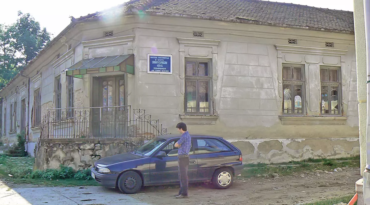 Aici ar trebui să înveţe elevii! - Iată în ce hal arată câteva dintre şcolile care mâine îşi deschid porţile