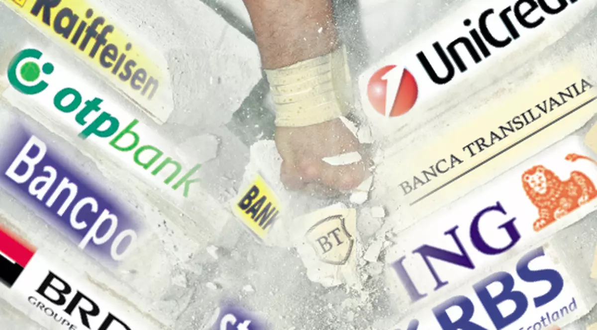 Românii au început războiul cu băncile