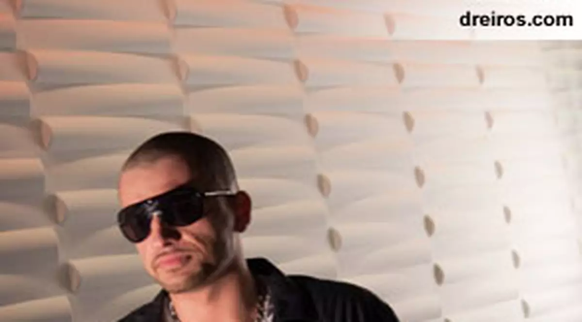 Premieră | Drei Ros, un rapper român, şi-a lansat videoclipul filmat în SUA