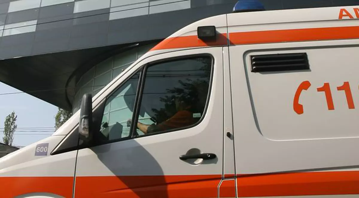 Şi-a omorât mama şi bunica, de supărare că nu i-au dat bani de suc