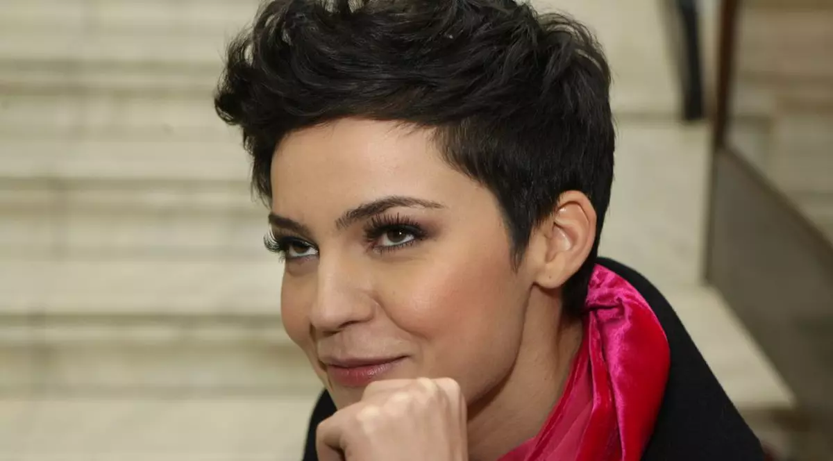 Maria Dinulescu: "Am să pot spune că iubesc după zece ani de căsnicie"