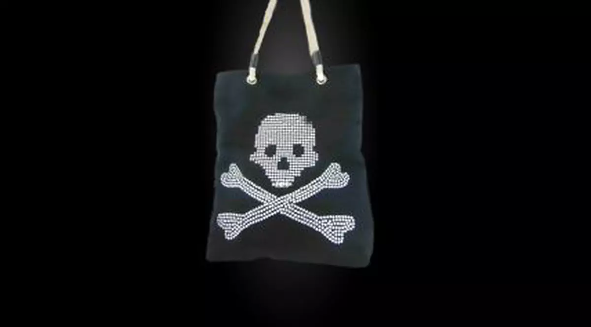 Accesorizează-ţi cu stil, costumaţia de Halloween