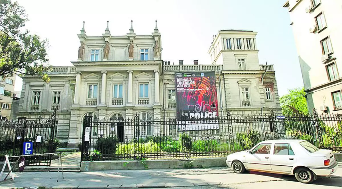 Palatul Ştirbey se transformă în mall?