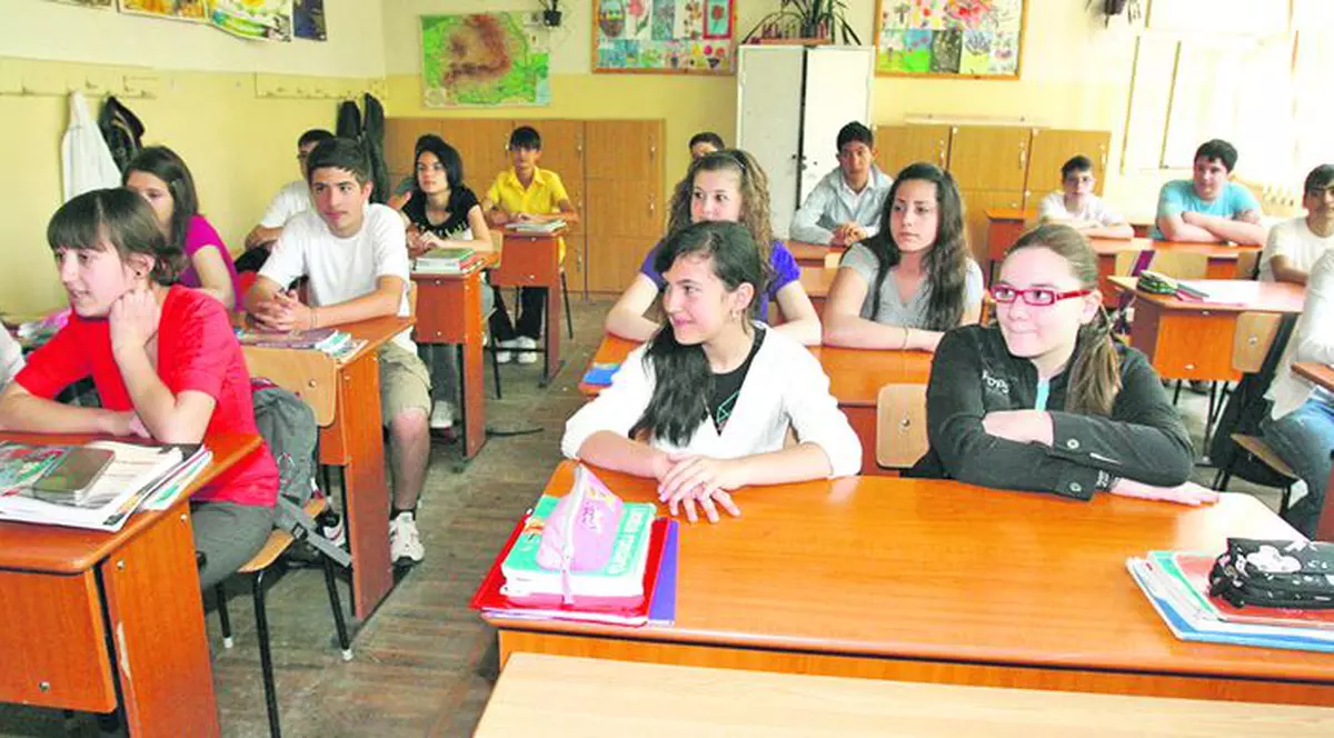 Istoria românilor, predată în maghiară