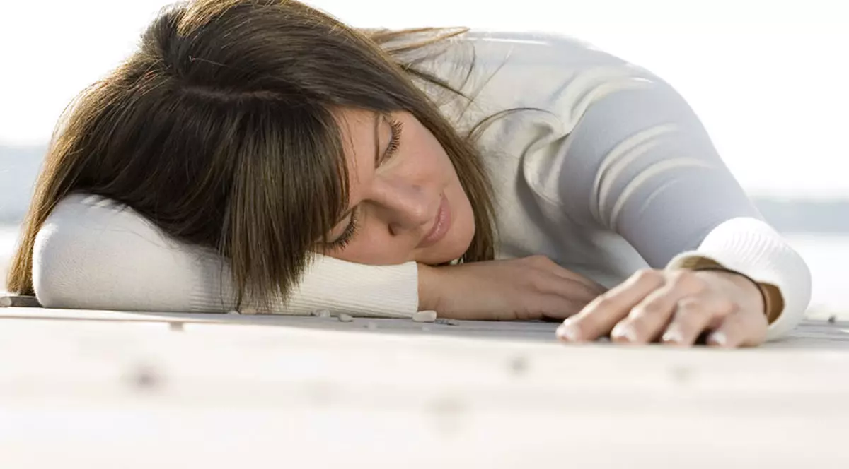 «Toţi îmi spun s-o termin cu el, dar simt că fără el nu pot trăi»