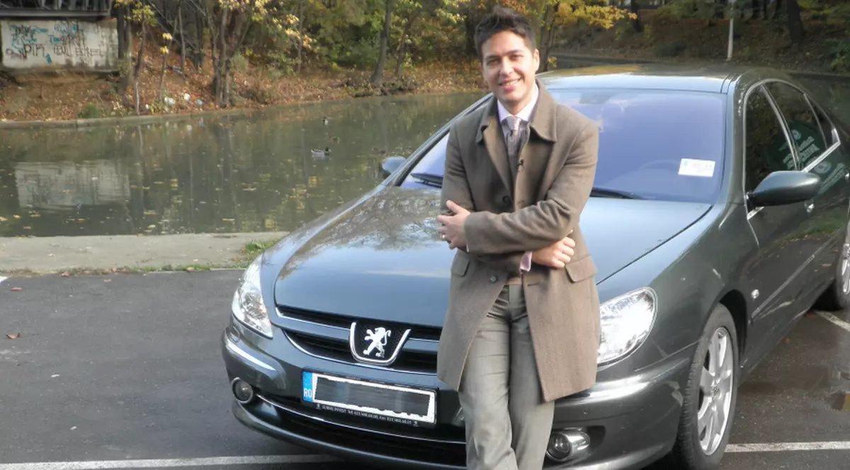 Jorge visează la un Ferrari albastru