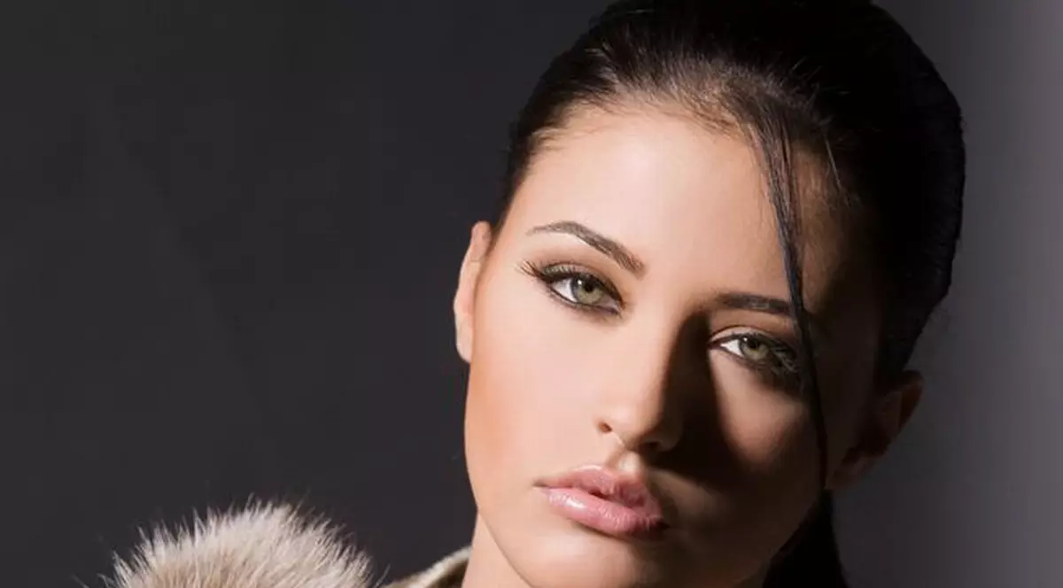 Cântăreaţa Antonia se mărită la primăvară