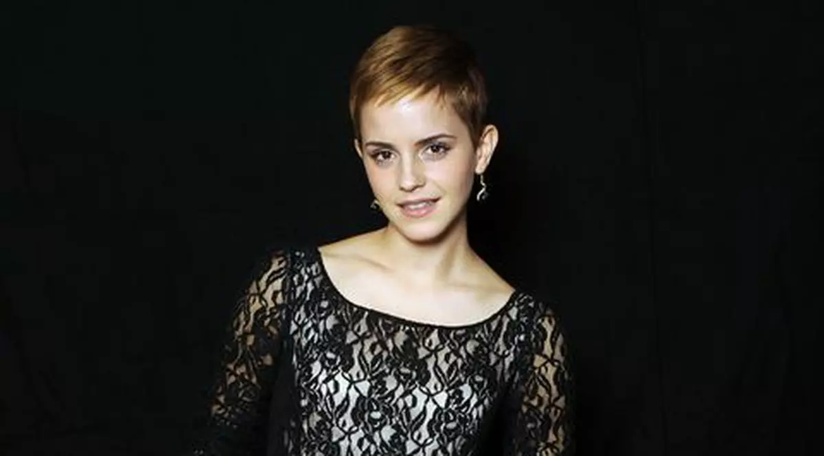 Emma Watson: "Mi-aş fi dorit să fac mai multe nebunii"