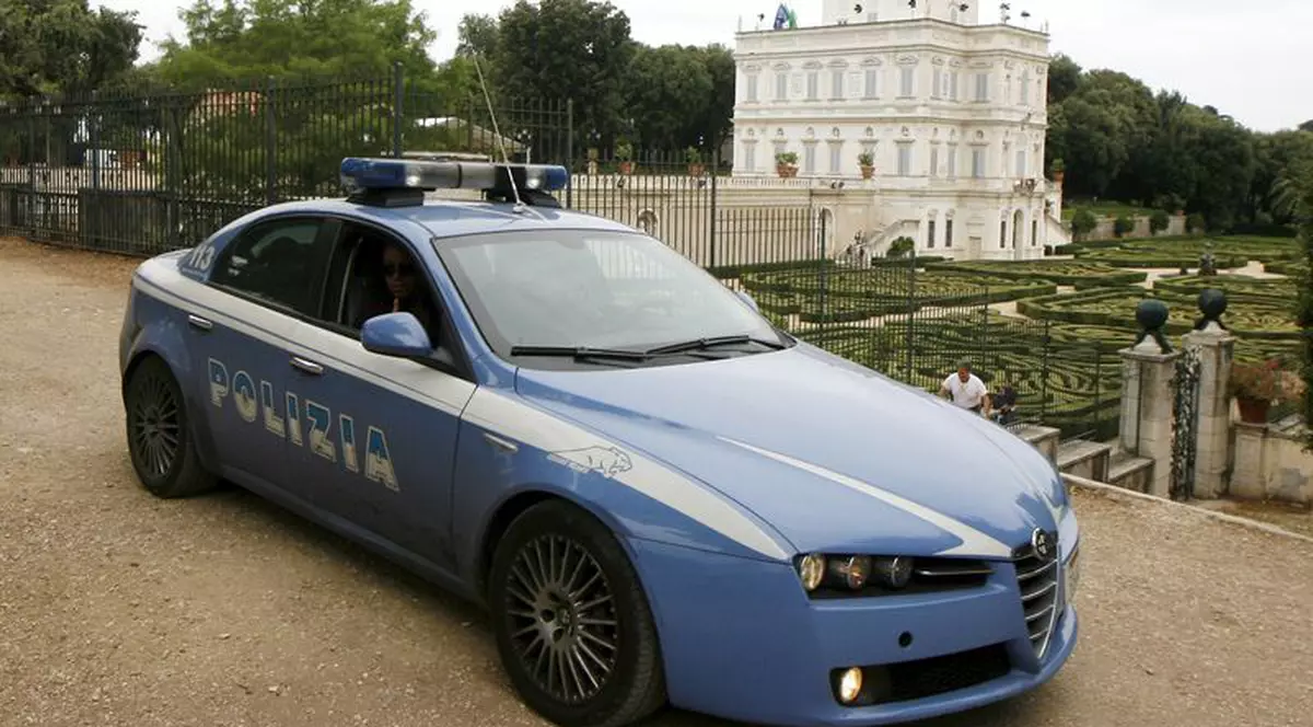 Un român în vârstă de 64 de ani a fost găsit mort în casă, în Italia. Cadavrul a fost ridicat cu măsuri contra COVID-19