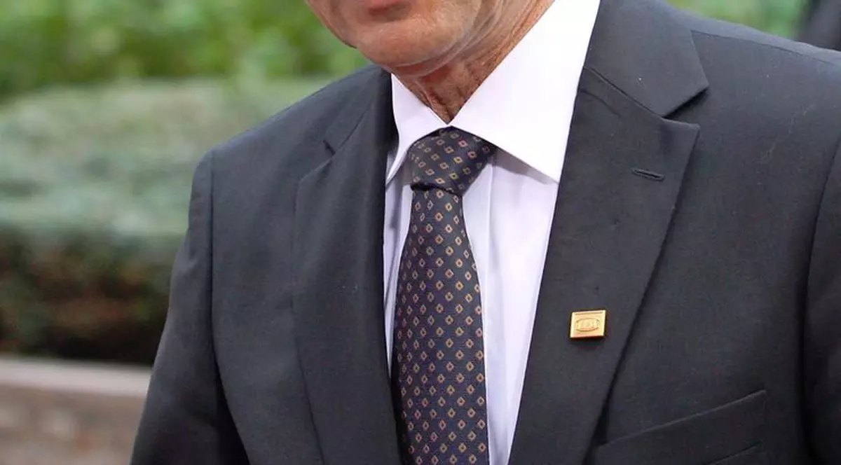 Băsescu: "Nu vizăm pensiile pentru reduceri, ci ajutoarele sociale"