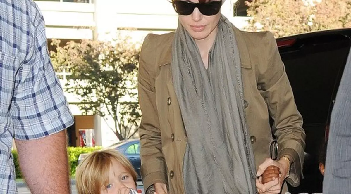 Angelina Jolie: "Lui Shiloh îi plac animalele moarte"