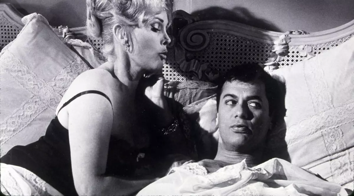 Actriţa Zsa Zsa Gabor a fost externată 