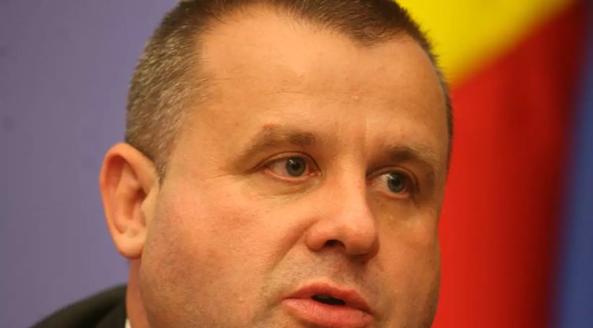 Ministrul Muncii neagă orice speculaţie legată de ziua de lucru de 12 ore 