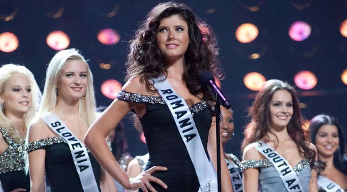 Caravana „Miss Universe® poţi fi chiar tu!” ajunge şi la Oradea!