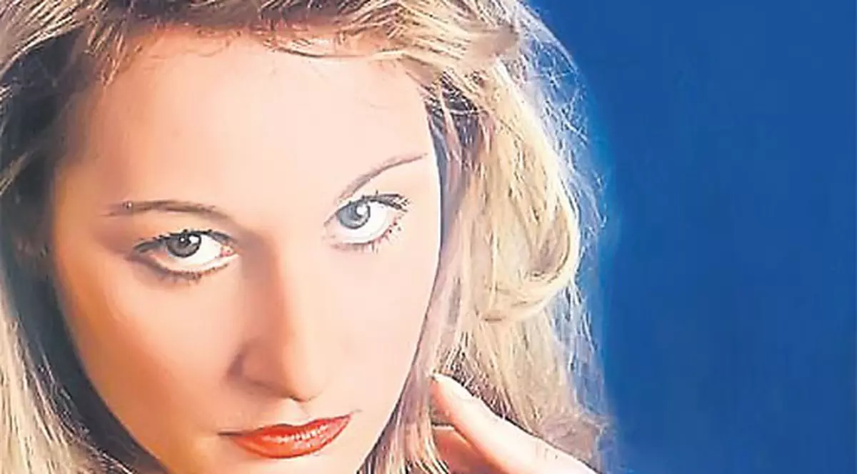 Colegii de la Operă i-au adus un omagiu Roxanei Briban