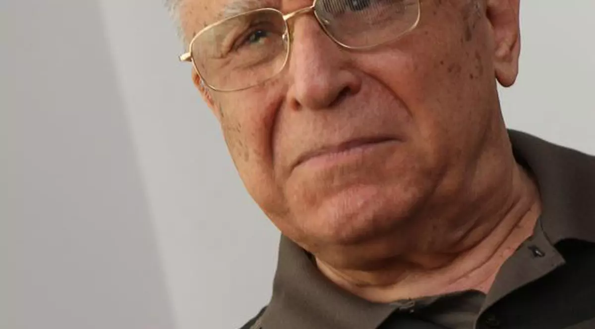 Ion Iliescu sare la gâtul echipei Liverpool