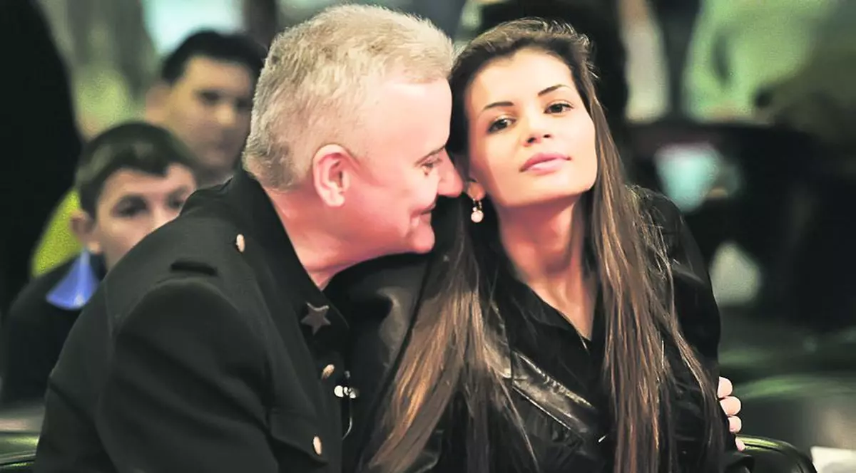 Exclusiv / Monica Columbeanu încă este supărată pe soţul ei şi îi transmite prin Libertatea: «Iri, nu mă aştepta!»