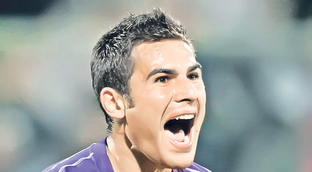 Patronul Fiorentinei a făcut o declaraţie surprinzătoare: «Mutu poate fi ministru în România!»