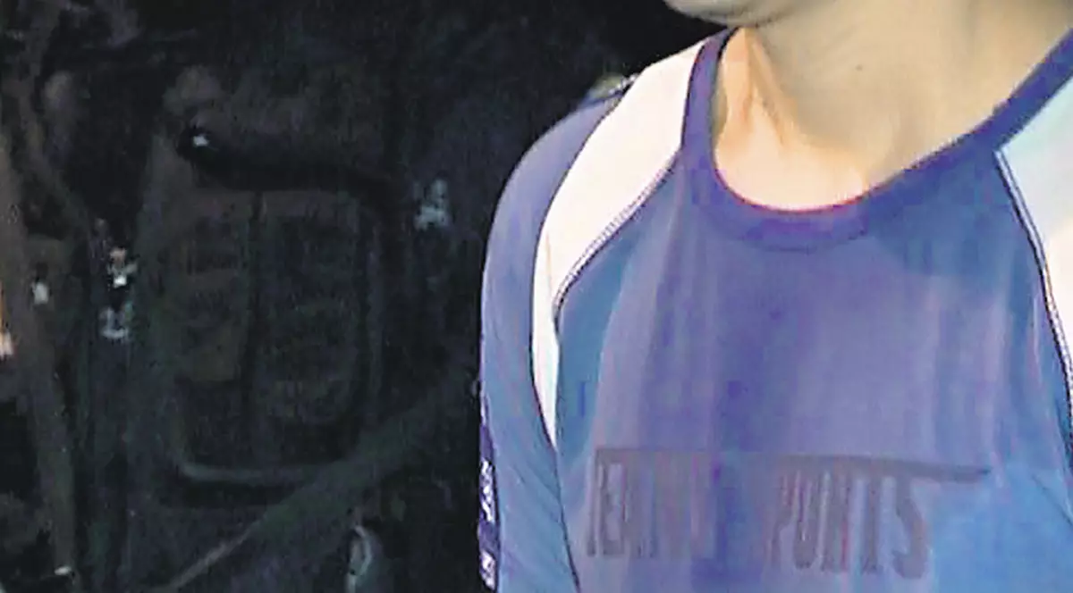 Poliţistul băgat în comă de «Danezu’», mutat la o clinică din Austria