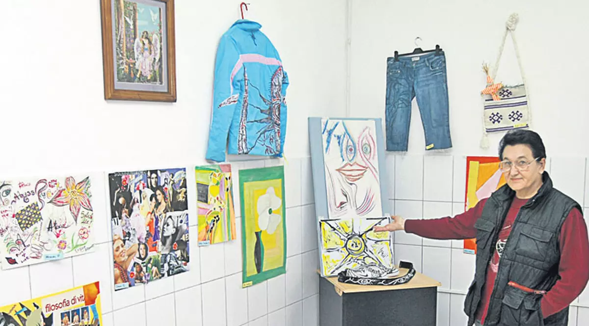 Elevele lui Vlas se pregătesc de expoziţie