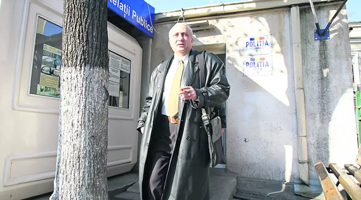 Exclusiv / Silviu Ionescu, în vizită la Poliţie
