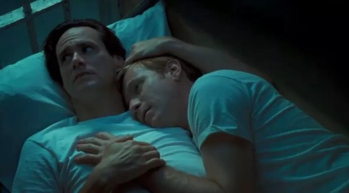 Video | Jim Carrey s-a sărutat cu Ewan McGregor 